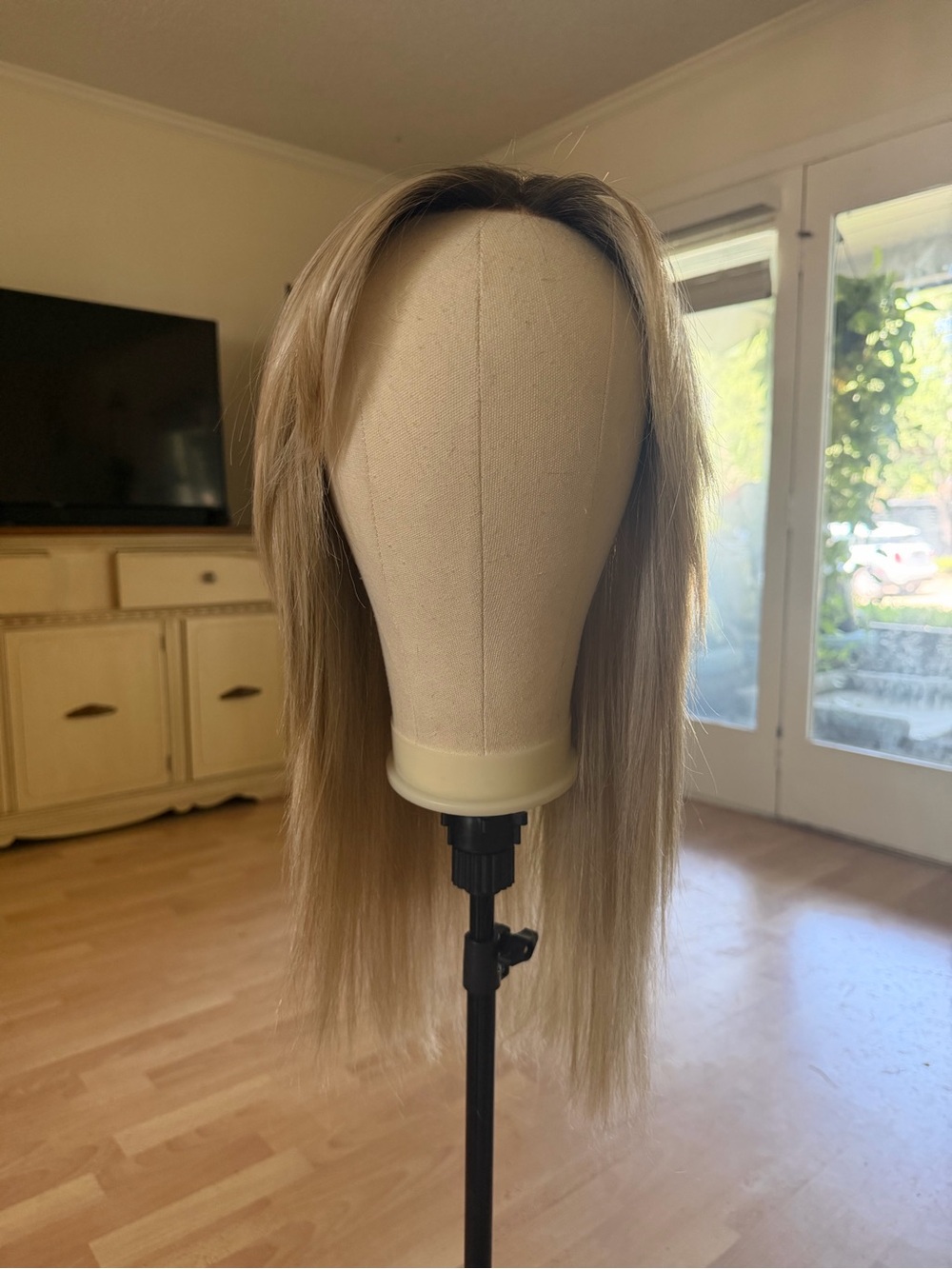 Blonde Long Straight Womenâs Wig